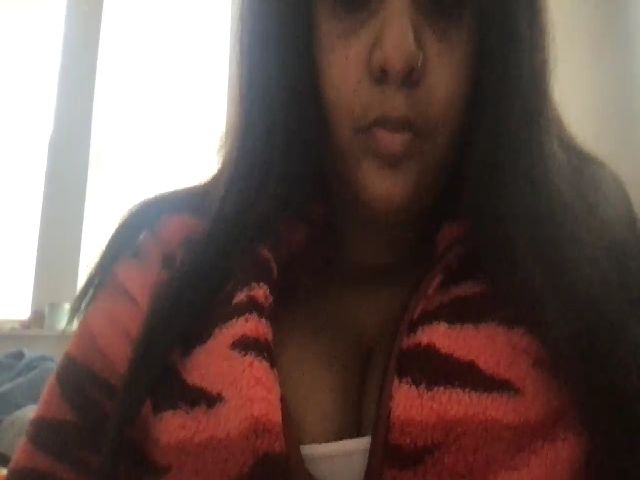 Live sex webcam photo for Lovebbw18 #271074986