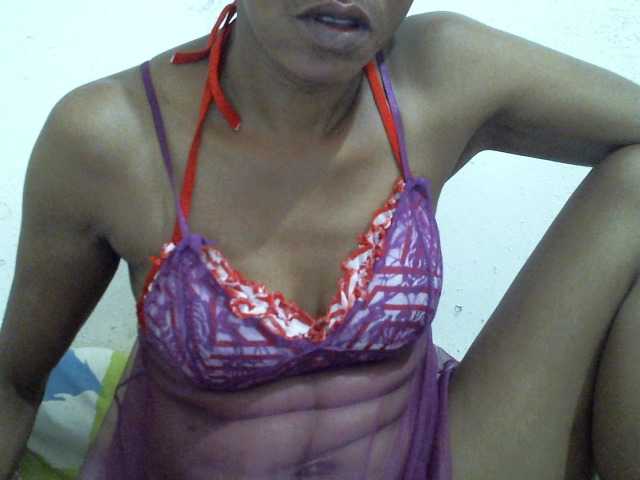 Live sex webcam photo for calinalove #271065332