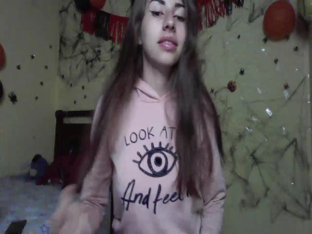 Live sex webcam photo for michu_20 #271062740