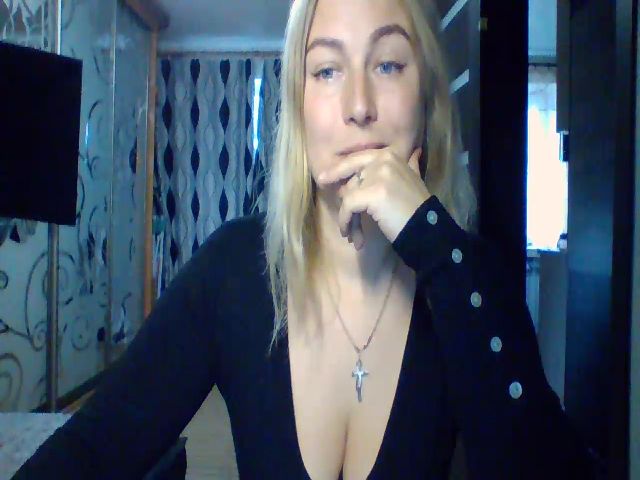 Live sex webcam photo for Cutecarolinaa #271066135