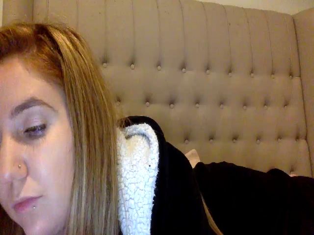 Live sex webcam photo for Karleemorgan #271063603