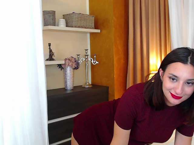 Live sex webcam photo for Eve-Lynne #271068737