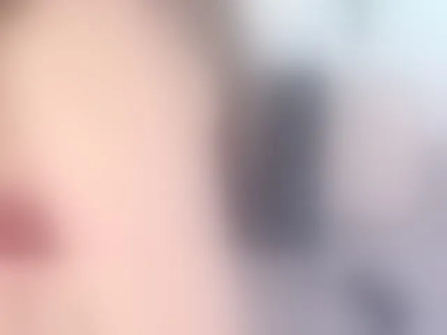 Live sex webcam photo for emilysuarez #271065455
