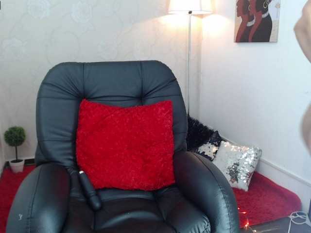 Live sex webcam photo for martinapurple #271073610