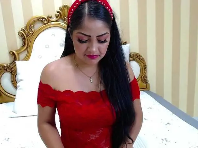 Live sex webcam photo for JuliaHaye #271065210