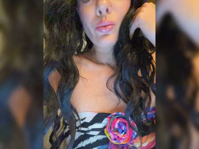 Live sex webcam photo for Lika221 #271059510
