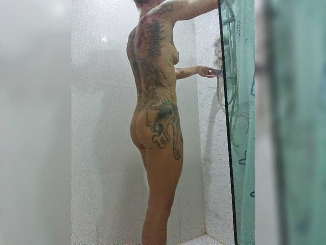 Live sex webcam photo for goodwitchtori #271064331