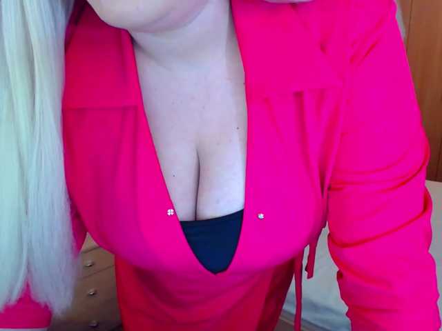 Live sex webcam photo for NoDoubte #271078842