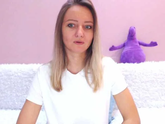 Live sex webcam photo for Gamora- #271077614