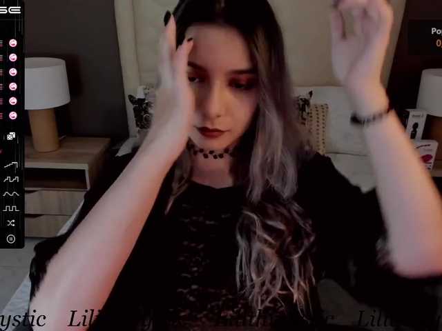 Live sex webcam photo for LilithMystic #271086736