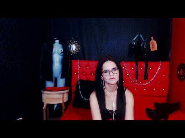 Live sex webcam photo for AngieSlave #271091611