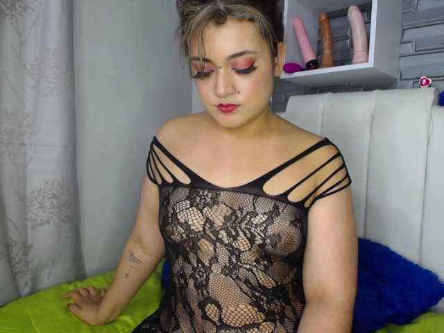 Live sex webcam photo for noonalatin #271082764