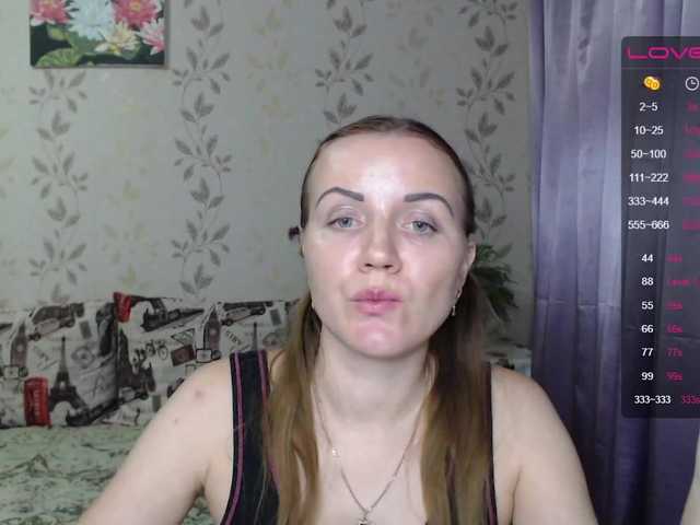 Live sex webcam photo for Alenushka888 #271090713