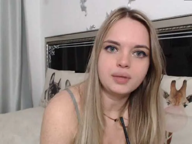 Live sex webcam photo for Lucritia #271091254