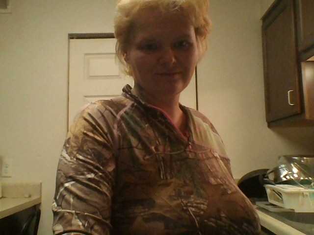 Live sex webcam photo for Iceyb #271077577