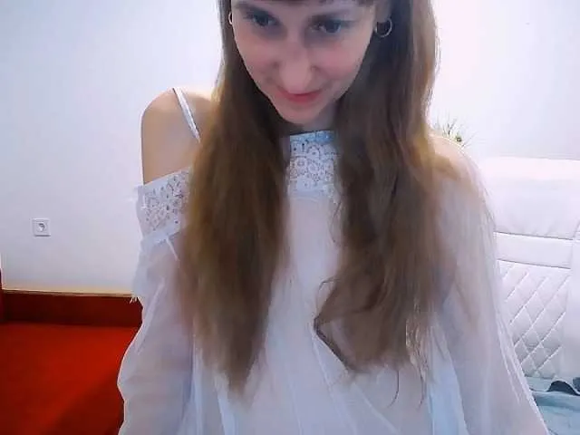 Live sex webcam photo for Tori-Vi #271078696