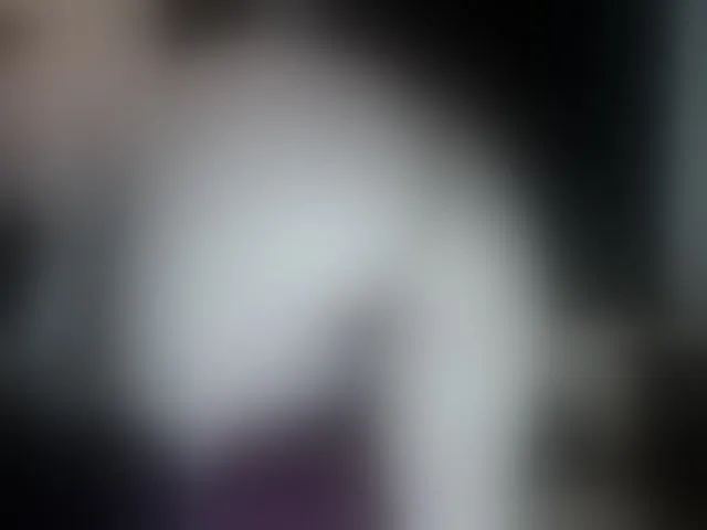 Live sex webcam photo for Liligold2 #271078066
