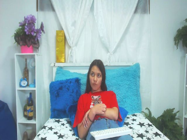 Live sex webcam photo for Monica_gold_1 #271084048