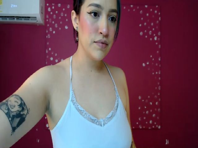 Live sex webcam photo for Saori_salvat #271087870