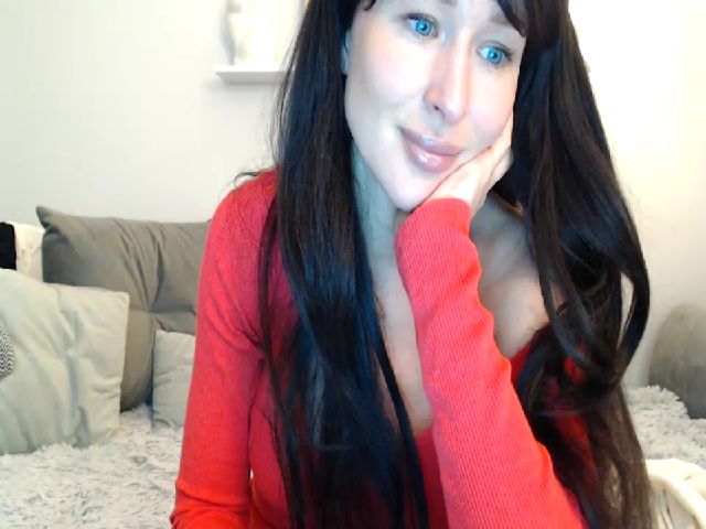 Live sex webcam photo for Xxxawesomeart #271094091