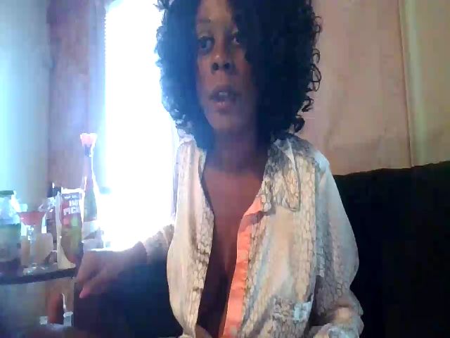 Live sex webcam photo for MistressLena #271093553