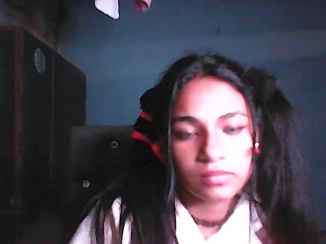 Live sex webcam photo for Latinangel1_ #271079265