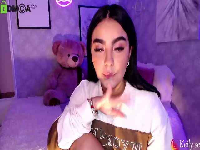 Live sex webcam photo for Kylie_se #271077201