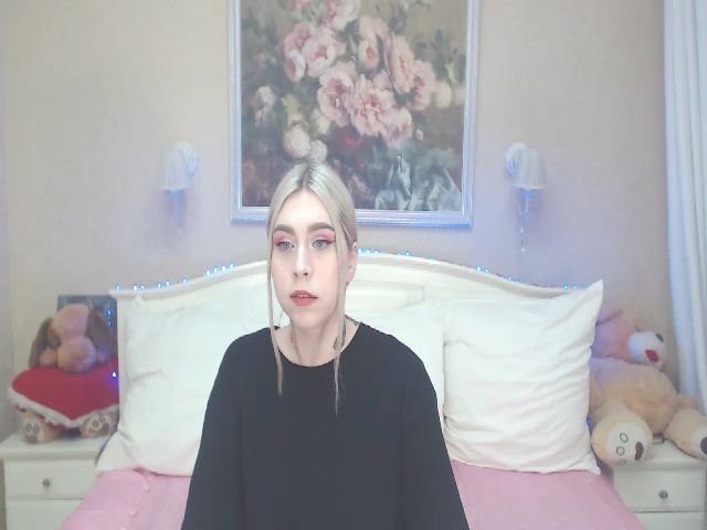 Live sex webcam photo for AmaliaDiva #271093166