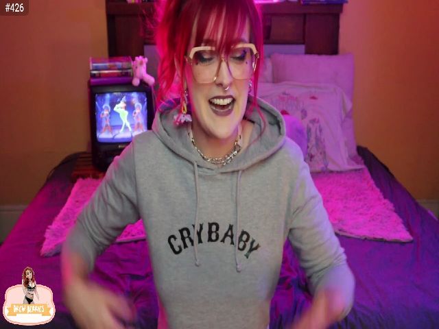 Live sex webcam photo for DrewBerries #271094335