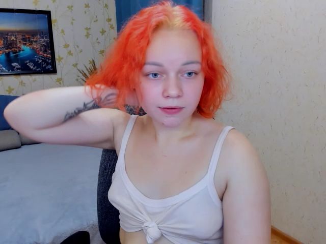 Live sex webcam photo for LanaCutie #271089534