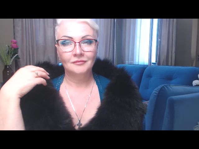Live sex webcam photo for LadyXAnna #271084631