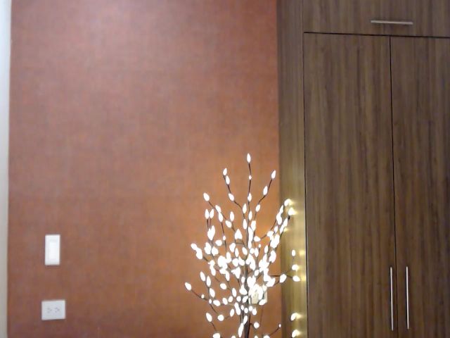 Live sex webcam photo for Forevermanu #271086435