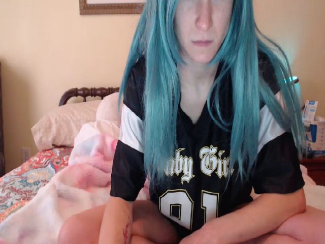 Live sex webcam photo for xKawaiiQueenx #271093468