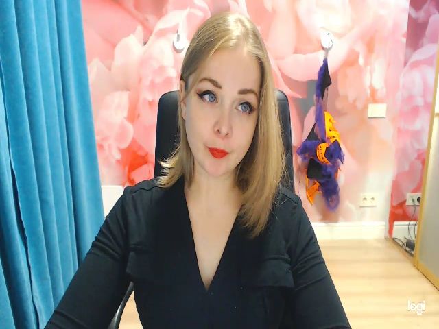 Live sex webcam photo for Nora_Reed #271088233