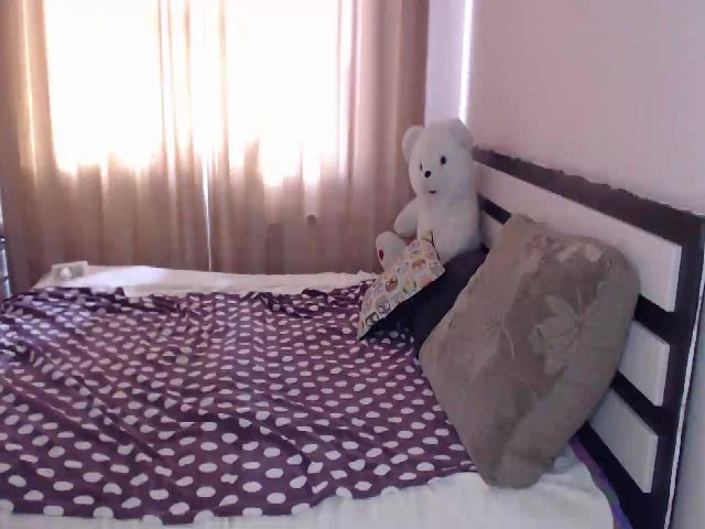 Live sex webcam photo for Sue_Cute #271080612
