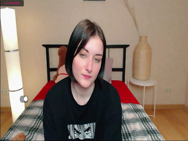 Live sex webcam photo for Elise_sweet #271080374