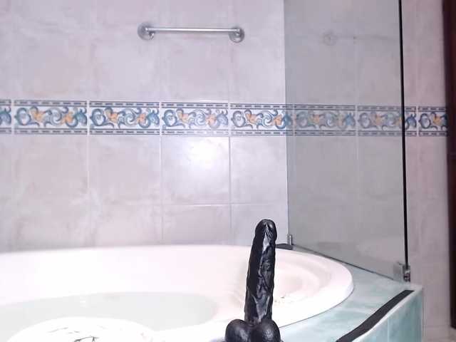 Live sex webcam photo for jhasminbrown #271078079