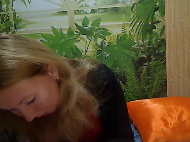 Live sex webcam photo for Naturalginger #271087324