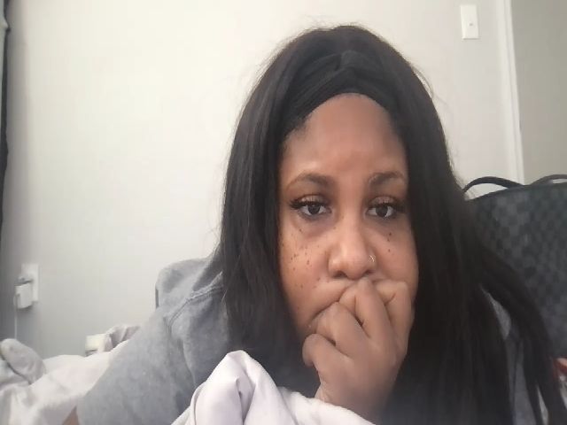 Live sex webcam photo for Lovebbw18 #271089111