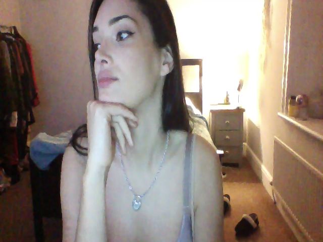 Live sex webcam photo for Frodoslaggins #271093726