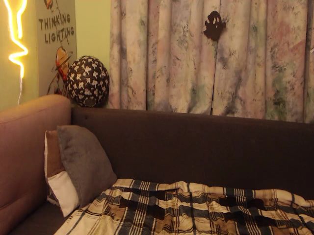 Live sex webcam photo for LizaElizabeth #271092077