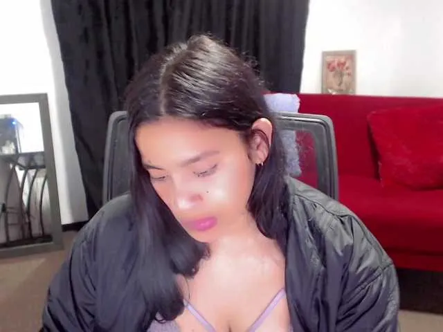 Live sex webcam photo for hederlinparis #271079063