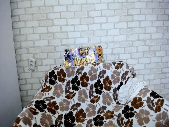 Live sex webcam photo for AveryyStone #271083871
