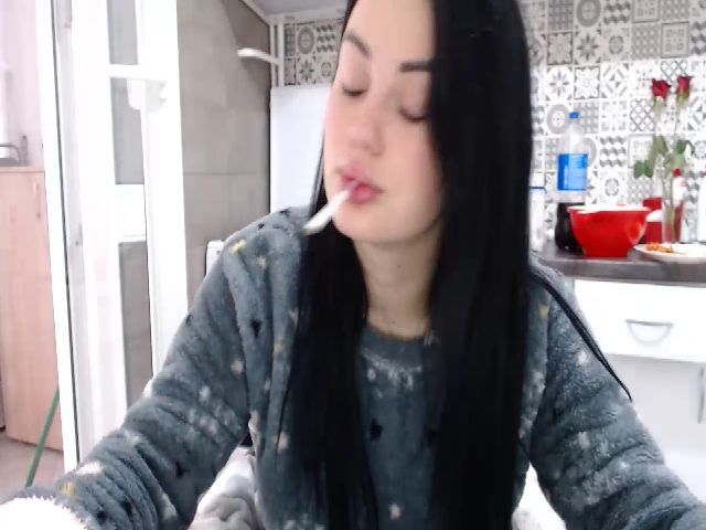 Live sex webcam photo for LoveCandy069 #271081612