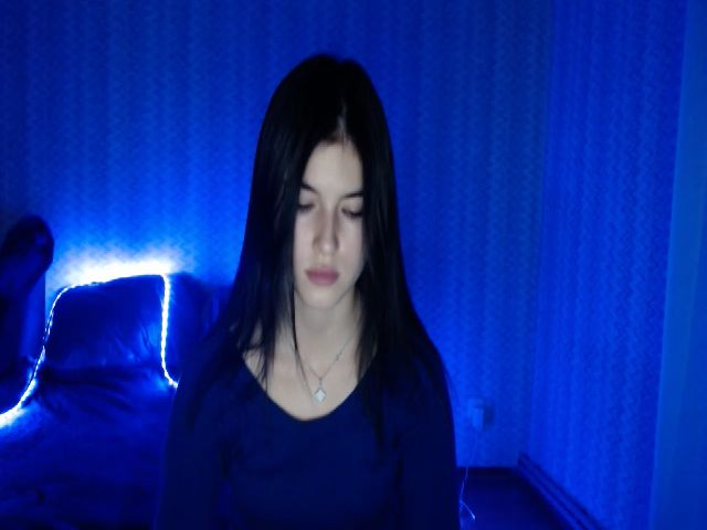 Live sex webcam photo for Jessy_Luv #271087700