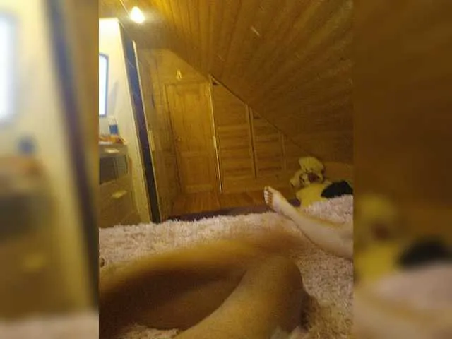 Live sex webcam photo for -NmN- #271077310