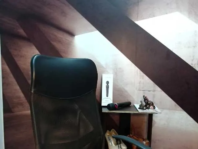 Live sex webcam photo for maturehot-1 #271104113