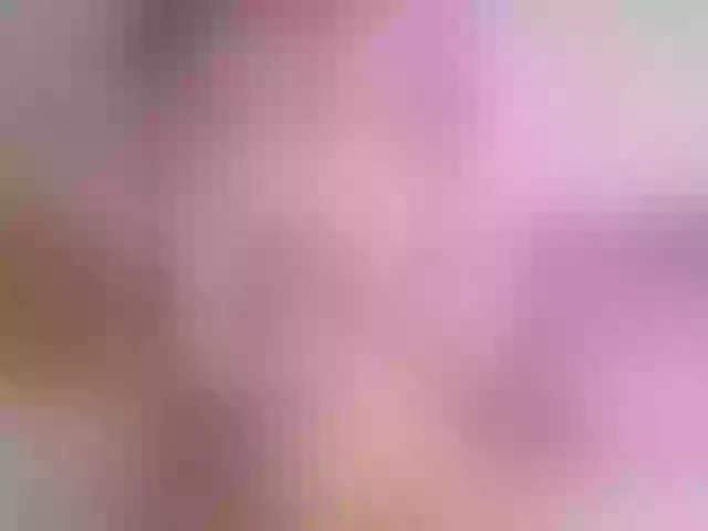 Live sex webcam photo for MuaMuaMary11 #271107696
