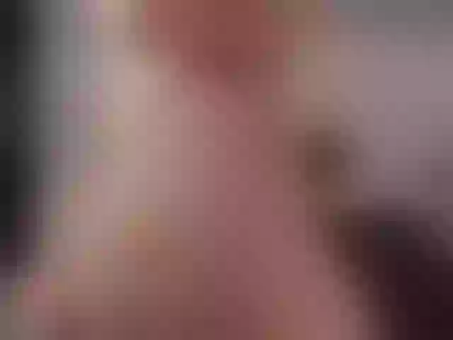Live sex webcam photo for RoussMeyers #271100608