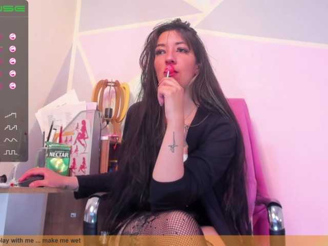 Live sex webcam photo for Violetatoo #271101024